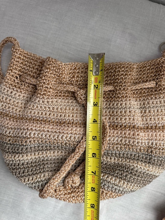 The Sak Crochet Knit Bucket Bag Boho Crossbody Neutral Tan Drawstring Purse - Picture 13 of 14